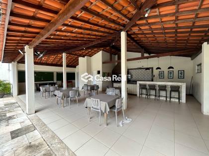 Casa em Condomínio Fechado na Av. General Arthur Carvalho