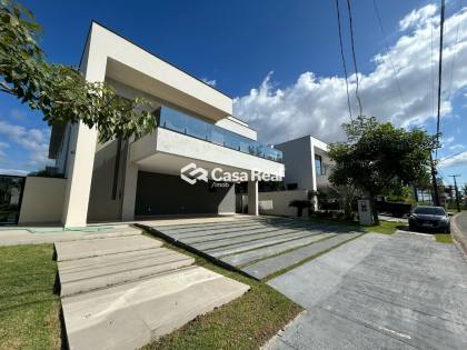 MARAVILHOSA CASA NO ALPHAVILLE ARAÇAGY