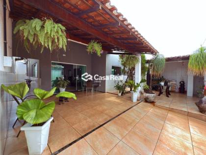 Maravilhosa casa no Alto Jaguarema