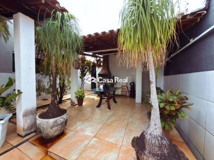 Maravilhosa casa no Alto Jaguarema