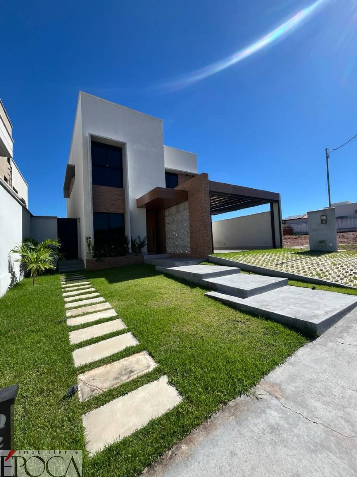CASA DUPLEX ALDEBARAN LESTE