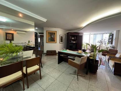 CONDOMÍNIO BEVERLY HILLS