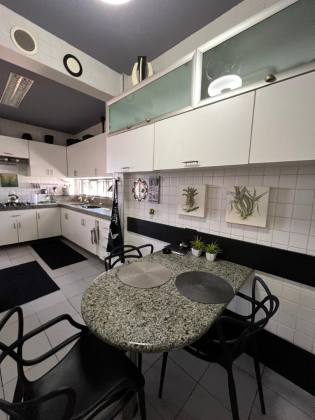 CONDOMÍNIO BEVERLY HILLS