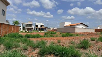 LOTE NO CONDOMÍNIO ALDEBARAN LESTE