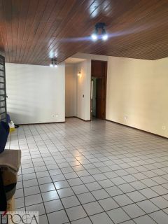 CASA NO BAIRRO NOIVOS