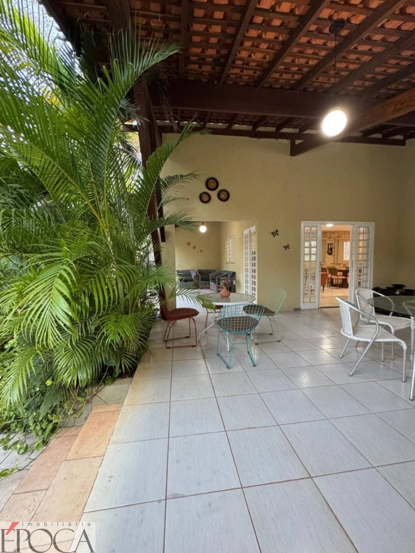 CASA CONDOMÍNIO FAZENDA REAL