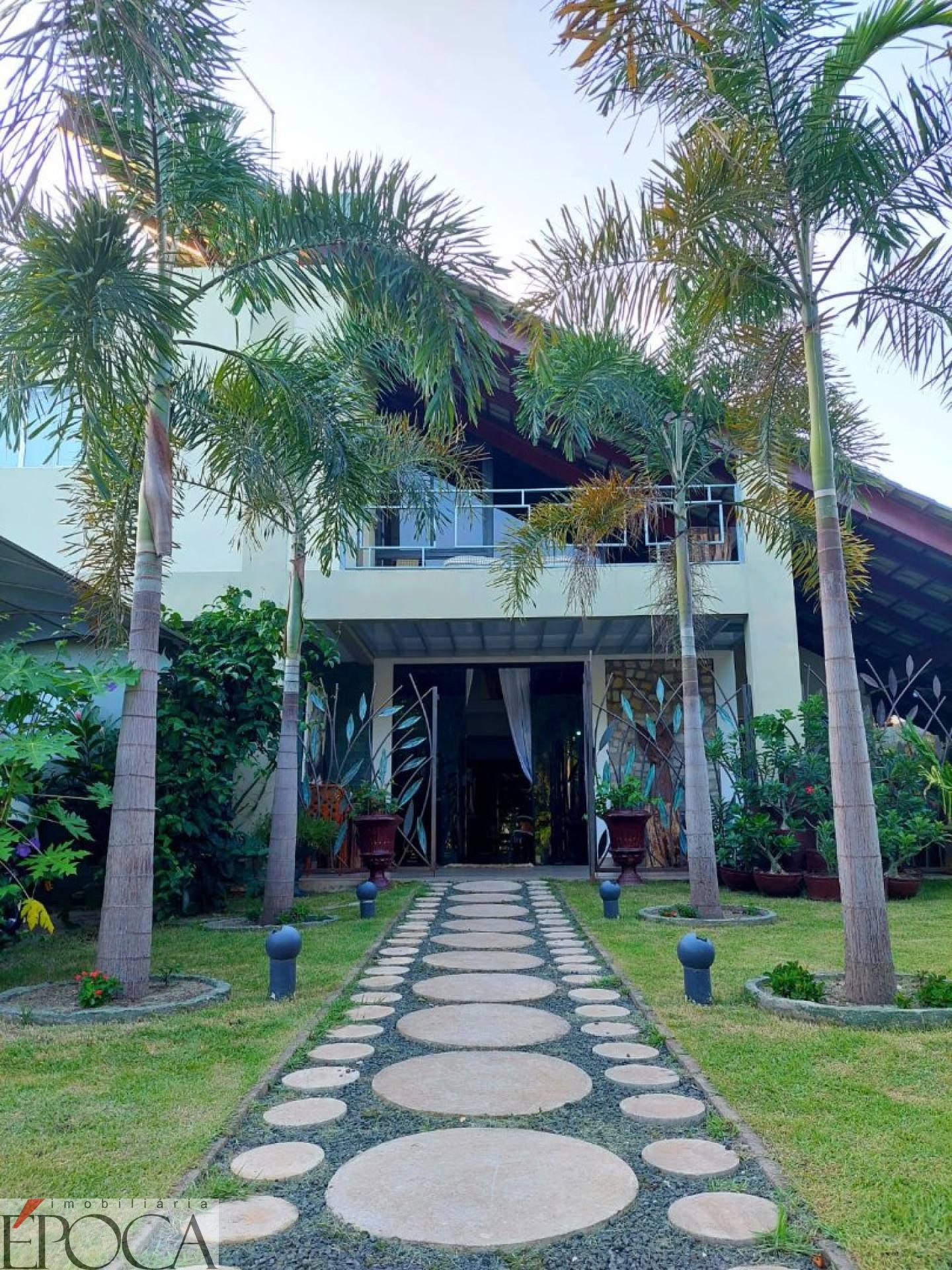 CASA CONDOMÍNIO FAZENDA REAL