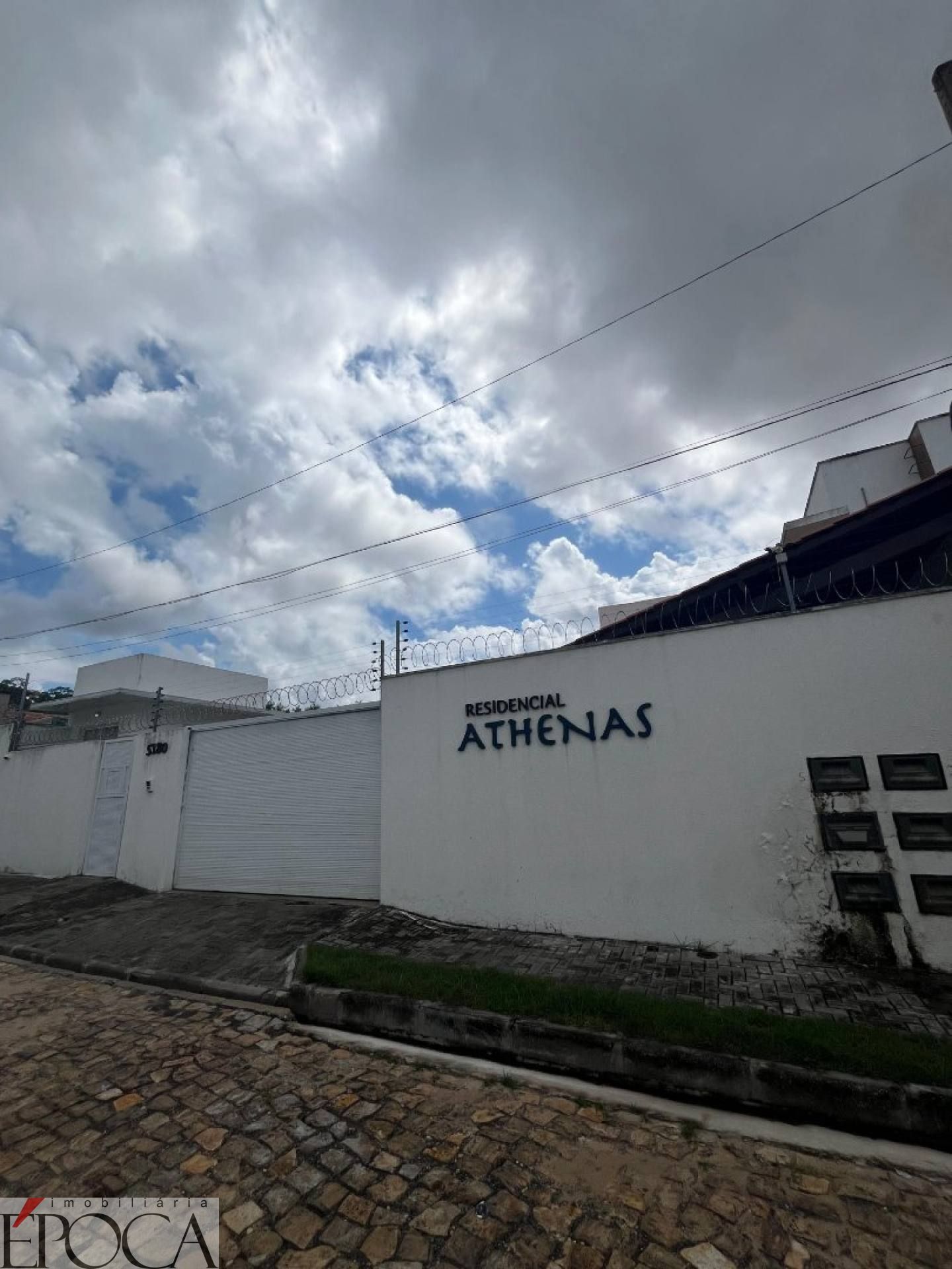CASA DUPLEX RESIDENCIAL ATHENAS