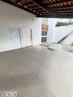 CASA DUPLEX RESIDENCIAL ATHENAS