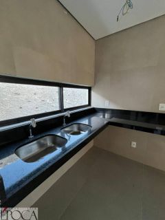 CONDOMÍNIO PETRÓPOLIS RESIDENCE