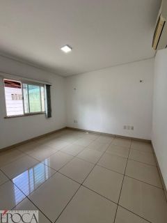 CASA DUPLEX NO BAIRRO LOURIVAL PARENTE