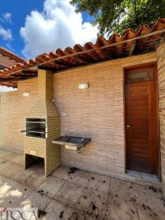 CASA NO BAIRRO SÃO CRISTÓVÃO