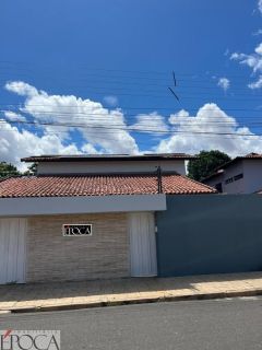 CASA NO BAIRRO SÃO CRISTÓVÃO