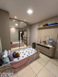 CASA PORTEIRA FECHADA NO BAIRRO TODOS OS SANTOS
