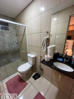 CASA PORTEIRA FECHADA NO BAIRRO TODOS OS SANTOS