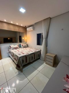 CASA PORTEIRA FECHADA NO BAIRRO TODOS OS SANTOS