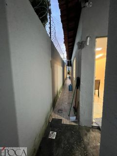 CASA PORTEIRA FECHADA NO BAIRRO TODOS OS SANTOS