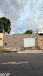 CASA PORTEIRA FECHADA NO BAIRRO TODOS OS SANTOS