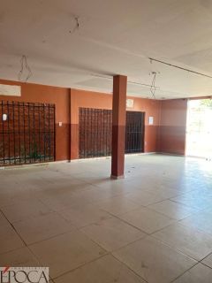 CASA COMERCIAL NO BAIRRO ININGA