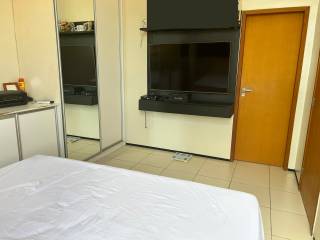 CASA NO BAIRRO VALE QUEM TEM