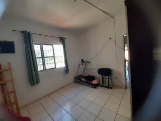 CASA NO BAIRRO ZOOBOTÂNICO