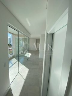 Excelente Apartamento 3 Suítes / 2 vagas e lazer completo no Rooftop