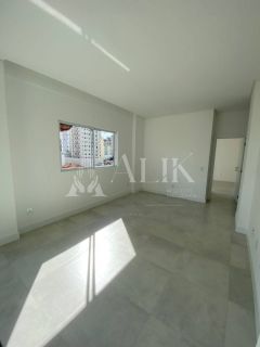 Excelente Apartamento 3 Suítes / 2 vagas e lazer completo no Rooftop