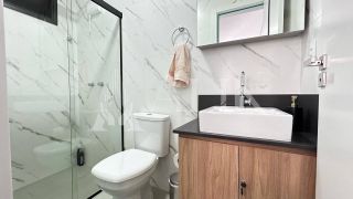 EXCELENTE APARTAMENTO MOBILIADO 2 QUARTOS SENDO 1 SUÍTE VISTA MAR EM ITAPEMA
