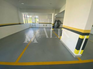 Excelente apartamento 3 quartos sendo 1 suíte com 2 vagas de lazer  a 100 m do mar no Perequê