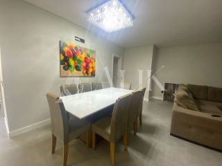 Excelente apartamento 3 quartos sendo 1 suíte com 2 vagas de lazer  a 100 m do mar no Perequê