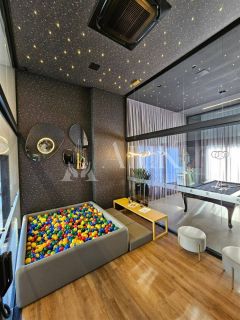 Excelente apartamento na  Meia Praia 3 suítes e 2 vagas ampla área de lazer