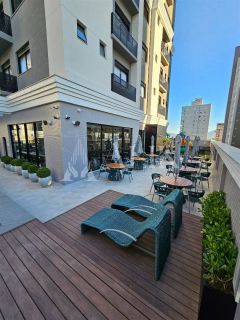 Excelente apartamento na  Meia Praia 3 suítes e 2 vagas ampla área de lazer