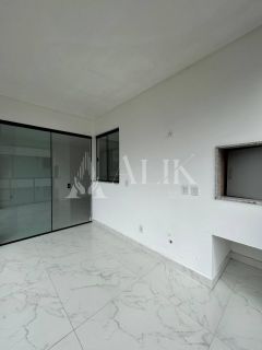 Excelente Apartamento na Meia Praia 3 suítes  2 vagas e lazer completo de R$ 1.490.000,00 por R$ 1.200.000,00