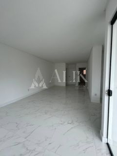 Excelente Apartamento na Meia Praia 3 suítes  2 vagas e lazer completo de R$ 1.490.000,00 por R$ 1.200.000,00