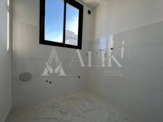 Excelente Apartamento na Meia Praia 3 suítes  2 vagas e lazer completo de R$ 1.490.000,00 por R$ 1.200.000,00