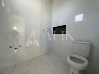 Excelente Apartamento na Meia Praia 3 suítes  2 vagas e lazer completo de R$ 1.490.000,00 por R$ 1.200.000,00