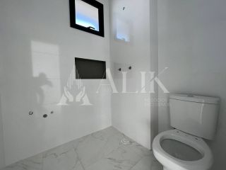 Excelente Apartamento na Meia Praia 3 suítes  2 vagas e lazer completo de R$ 1.490.000,00 por R$ 1.200.000,00