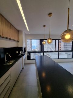 Elegância e Conforto no Laguna Residencial – 3 Suítes, Piscina Térmica e Rooftop Privativo