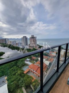 Elegância e Conforto no Laguna Residencial – 3 Suítes, Piscina Térmica e Rooftop Privativo