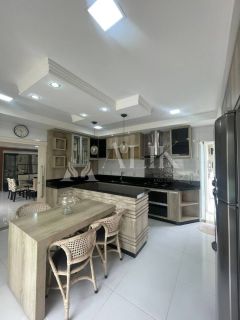 Excelente Casa Alto Padrão em Prudentópolis R$ 500 mil de entrada