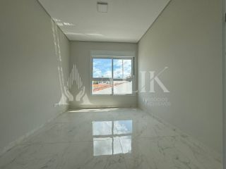 Excelente Sobrado com terraço Novo no Bairro Alto em Curitiba ( R$ 240 mil de entrada direto com a construtora)