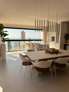 Showroom Linda Vista Mar 3 suítes 3 vagas e ampla área de lazer na Meia Praia
