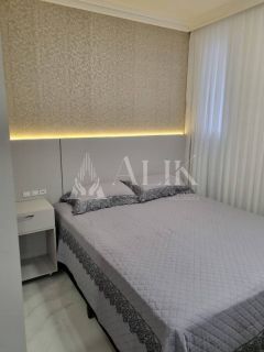 Excelente Apartamento 2 suítes finamente mobiliado área de lazer completa Chateau Avenue