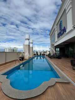 Excelente Apartamento 2 suítes finamente mobiliado área de lazer completa Chateau Avenue