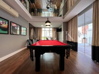 Excelente Apartamento 3 suítes e 2 vagas na Meia Praia Lazer completo ( 200 m do Mar)