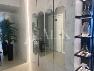 Oportunidade Meia Praia 3 suítes e 2 vagas área de lazer completa de R$ 1.500.000,00 por R$ 949.000,00 á vista
