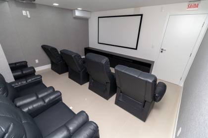 Excelente Apartamento mobiliado  3 Suítes com lazer completo   100 m mar (proximo ao píer)