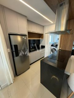 Excelente Apartamento Finamente Mobiliado 3 suítes e 2 vagas área de lazer