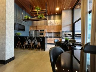 Excelente Apartamento Finamente Mobiliado 3 suítes e 2 vagas área de lazer