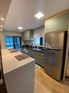 Excelente apartamento mobiliado a 250 m do mar Meia Praia
